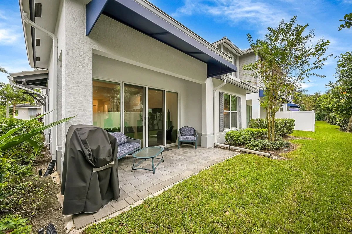 Residences at Midtown Palm Beach Gardens Residence photo 37