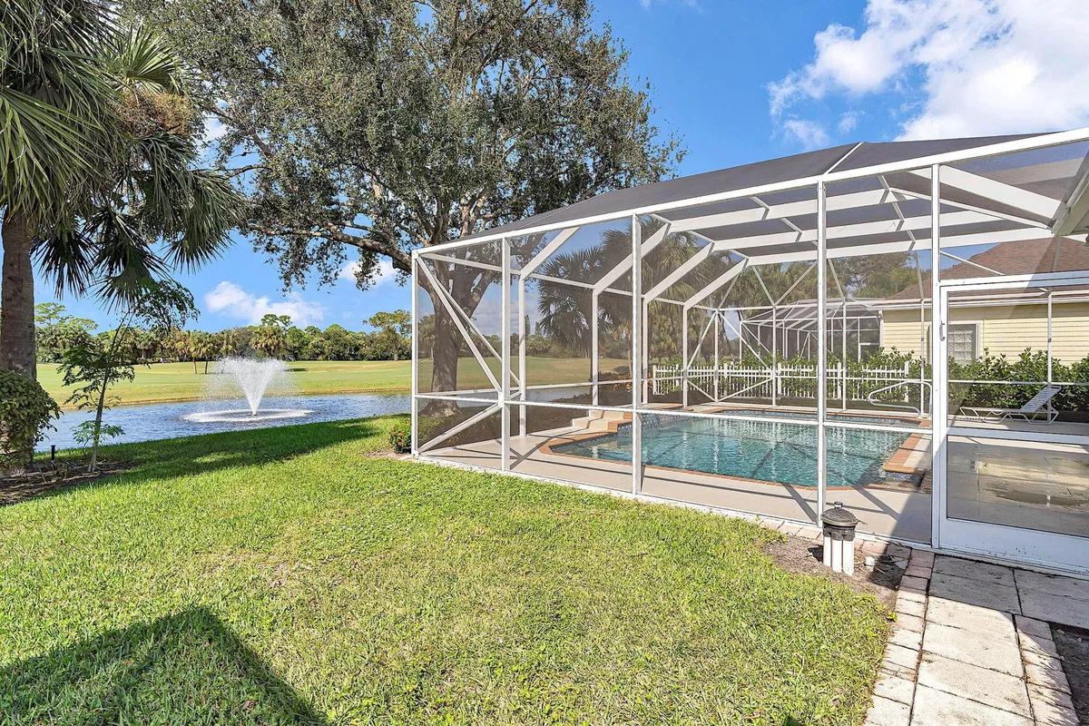 Island at Abacoa Residence photo 52