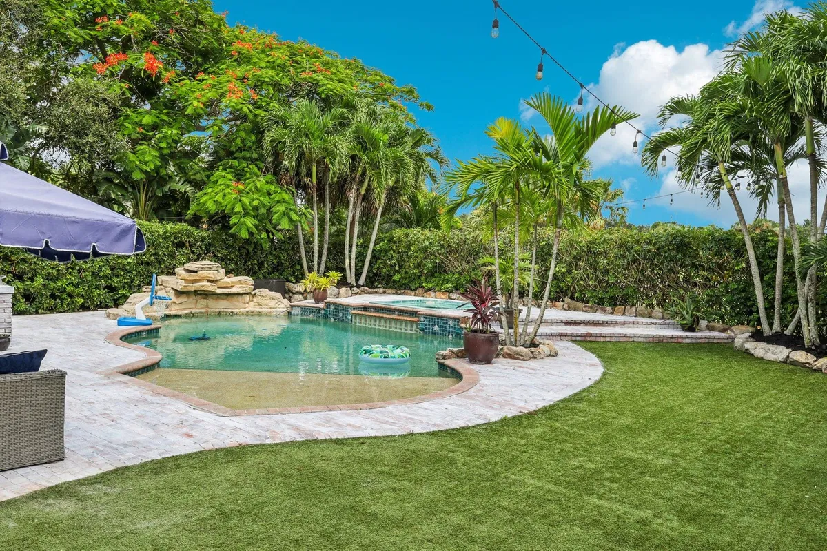 Island at Abacoa Residence photo 37