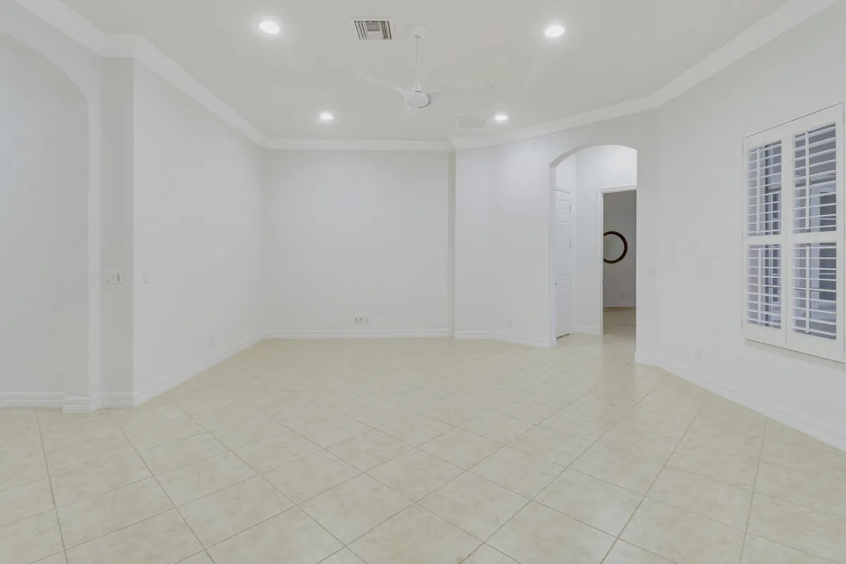 Canterbury Place Residence photo 22