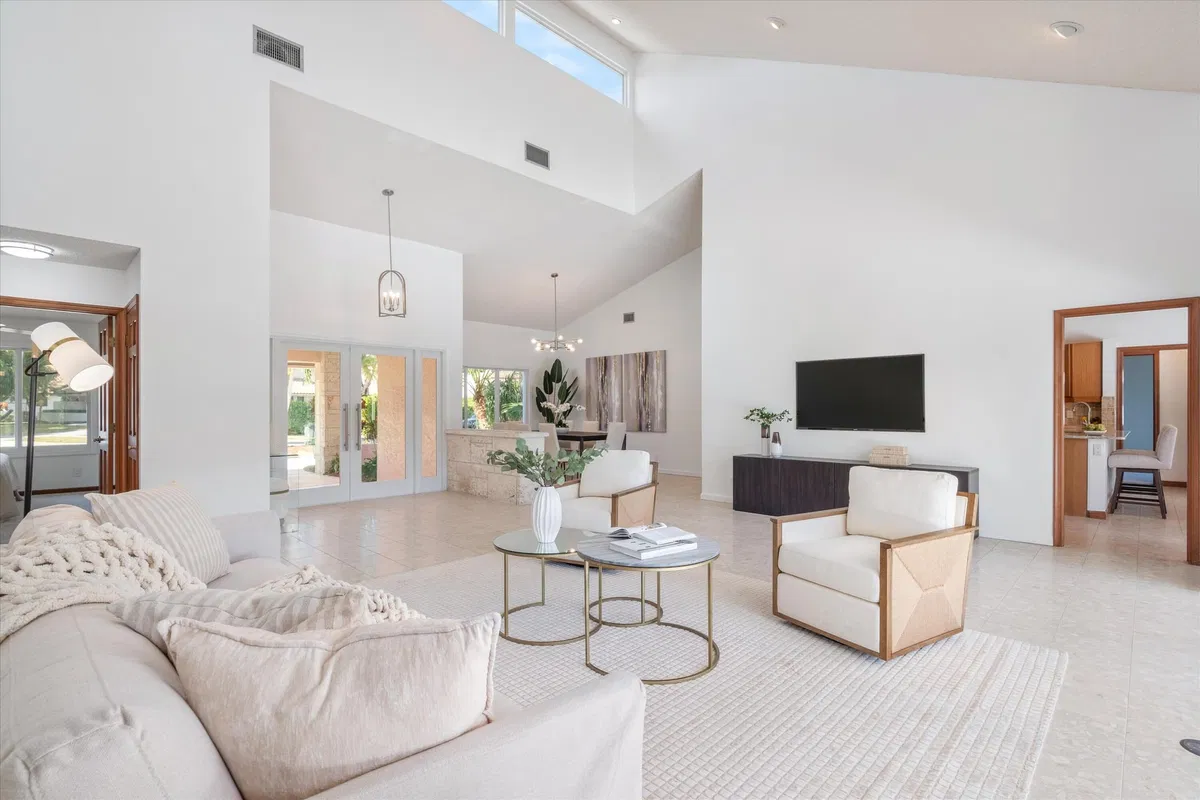 Colonnade Boca Raton Residence photo 10
