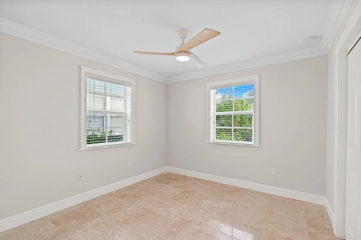 Grandview Heights Residence photo 19