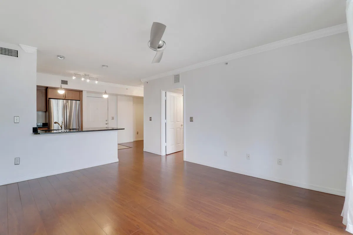 The Prado Unit 621 photo 7
