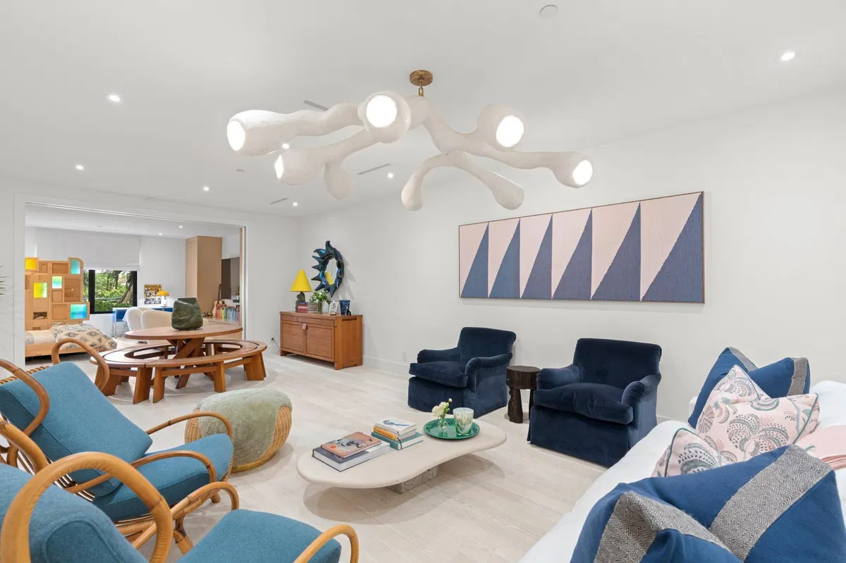 Palm Beach Biltmore Unit 107 photo 7