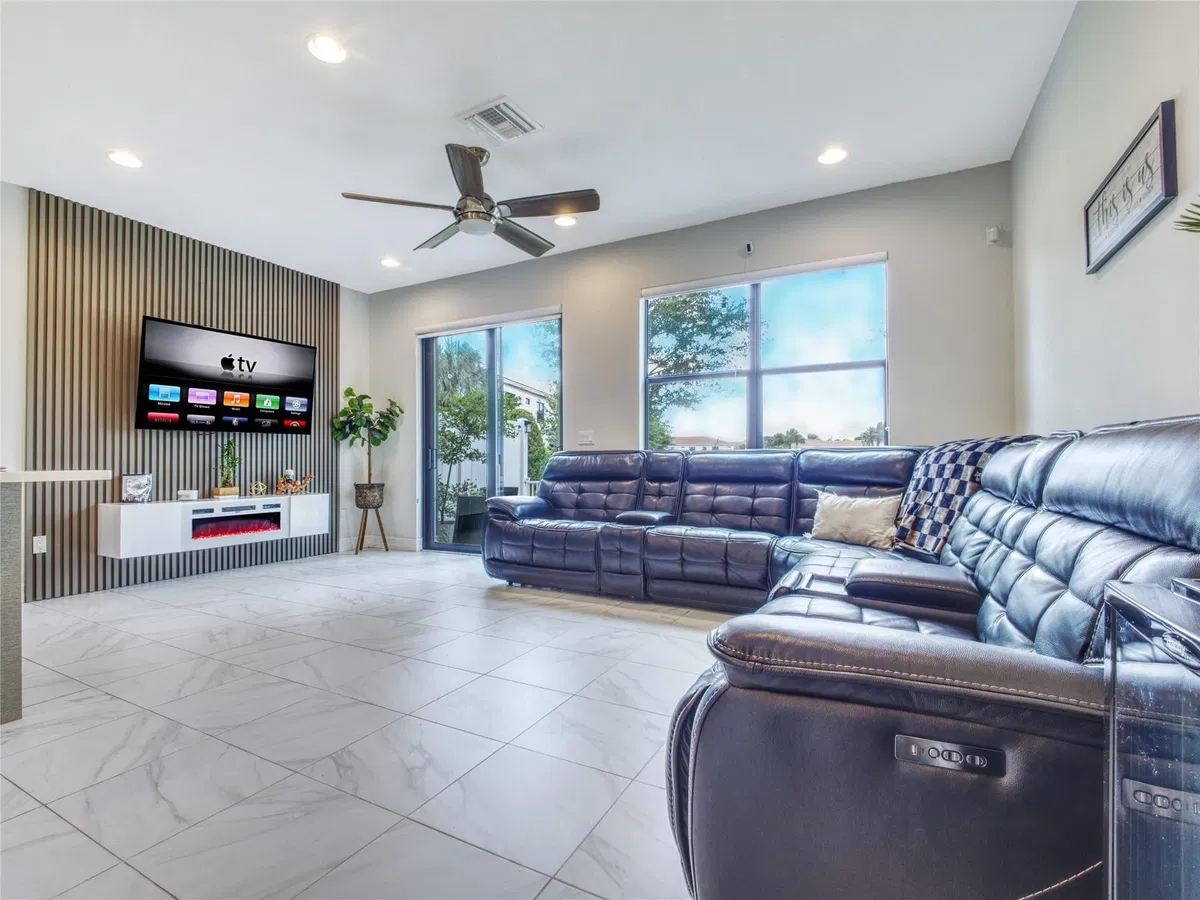 Enclave at Boca Dunes Residence photo 10