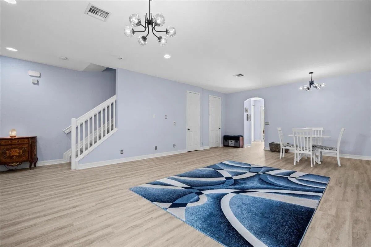 Canterbury Place Residence photo 4