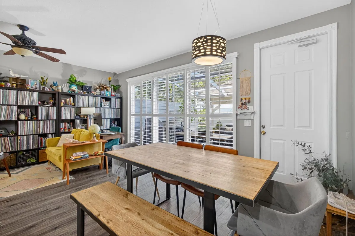 Charleston Court at Abacoa Residence photo 13
