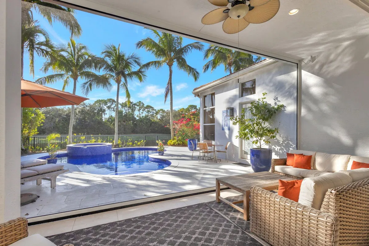 Mirasol Country Club Residence photo 43