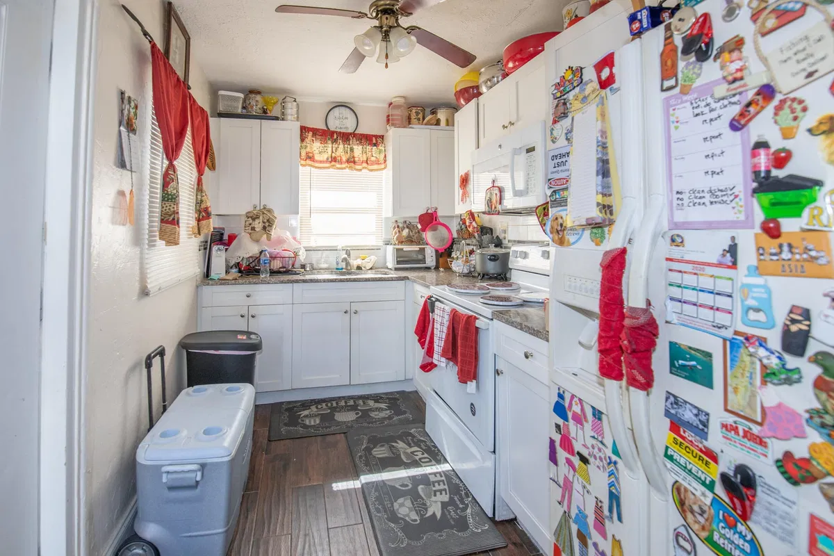 Residence photo 7
