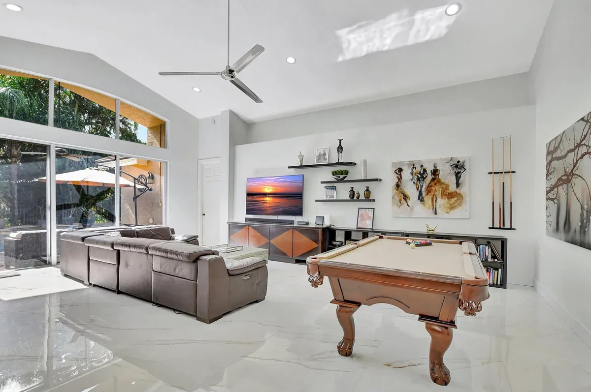 Saturnia Boca Raton Residence photo 13