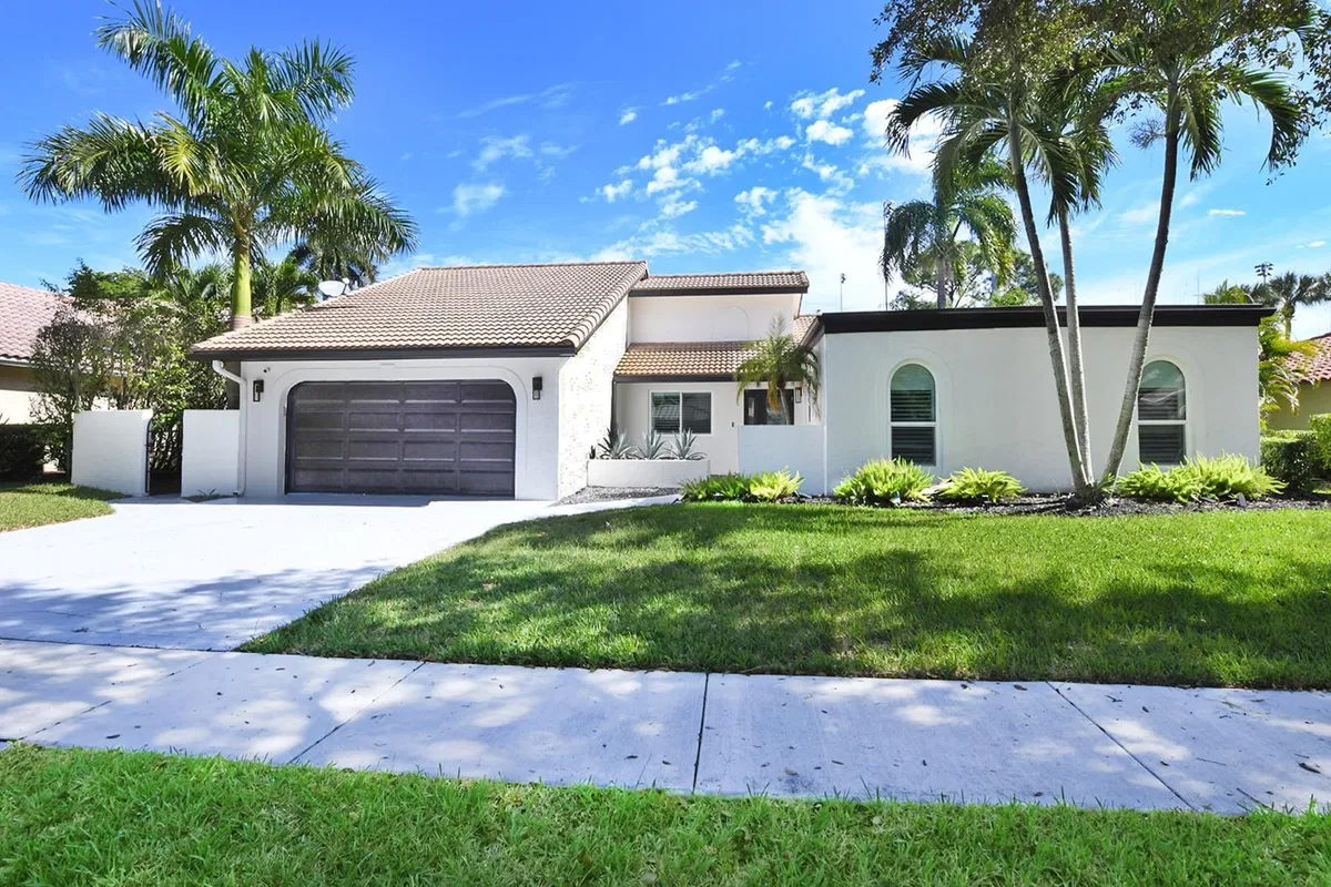 New Floresta Boca Raton Residence