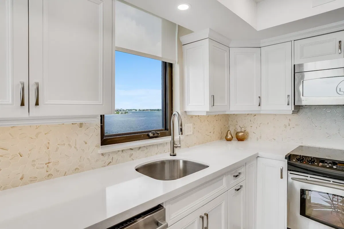 Eastpointe Singer Island Unit 10C photo 10