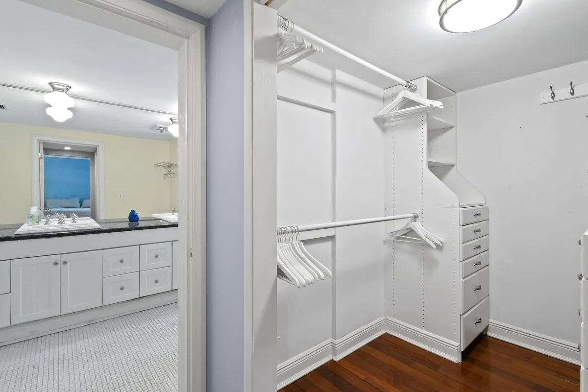 In-Town Palm Beach Unit 2 D photo 19