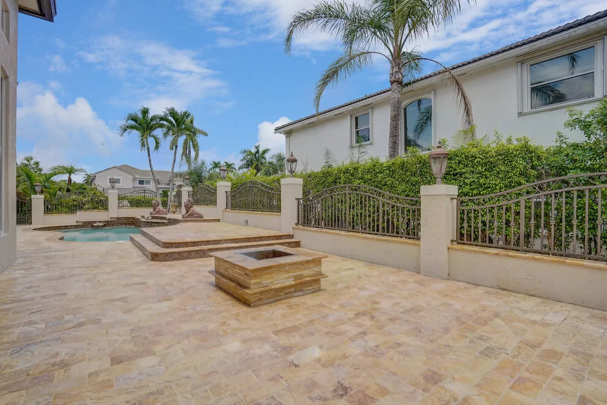 Boca Isles Residence photo 64