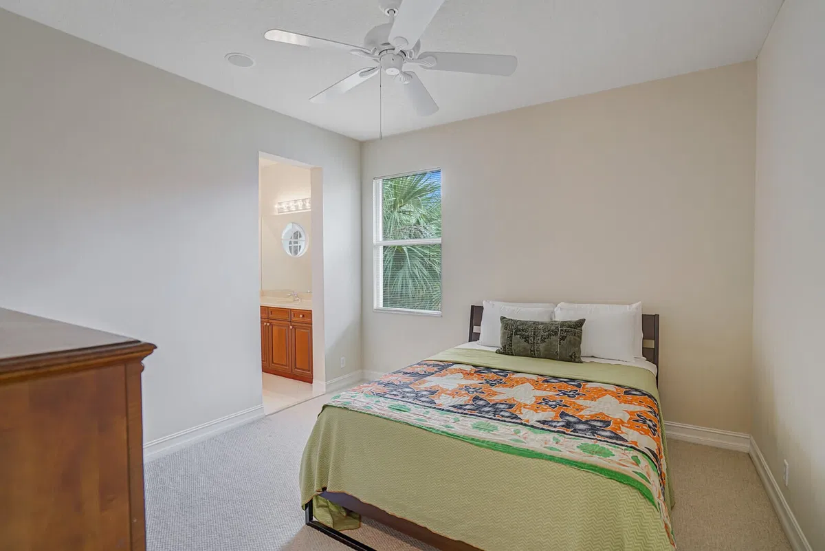 Residence photo 37