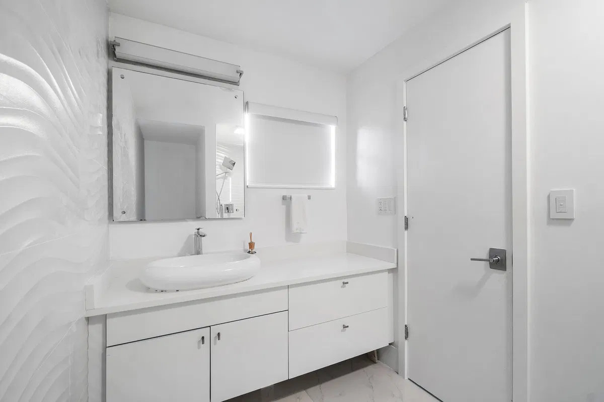 Residence photo 25