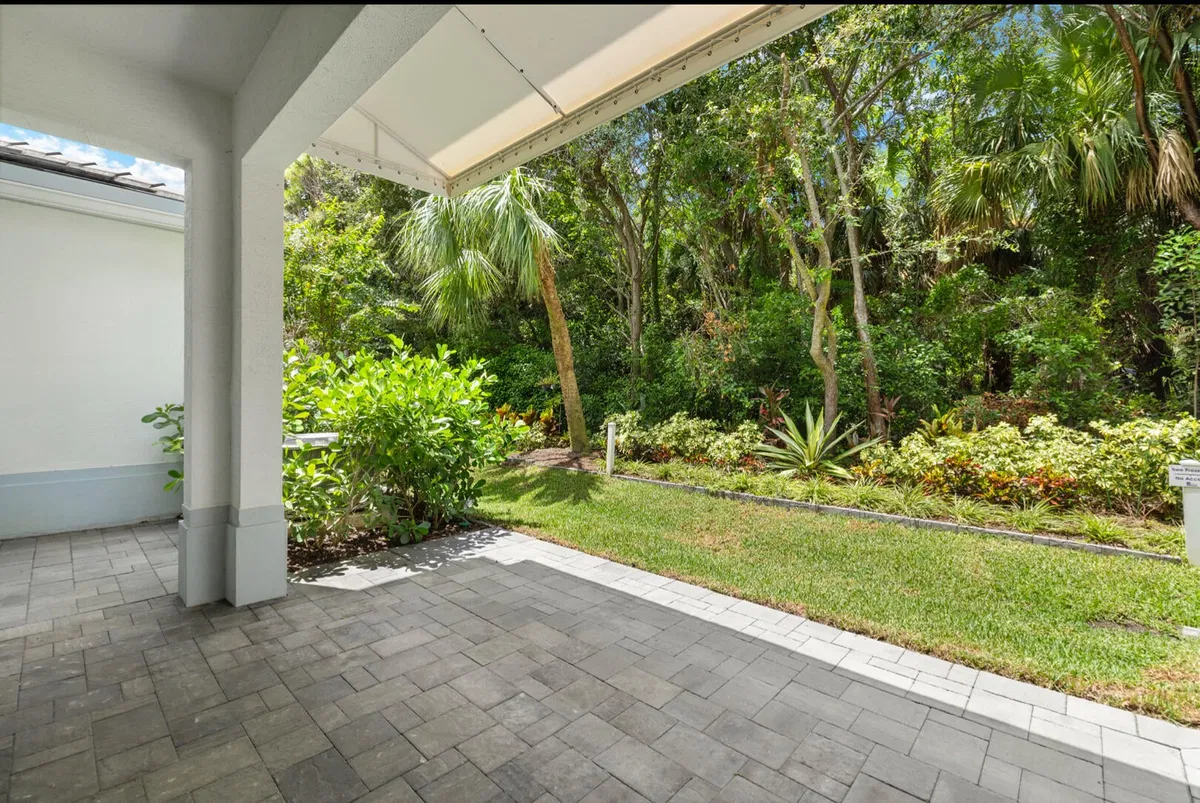 Residences at Midtown Palm Beach Gardens Residence photo 4