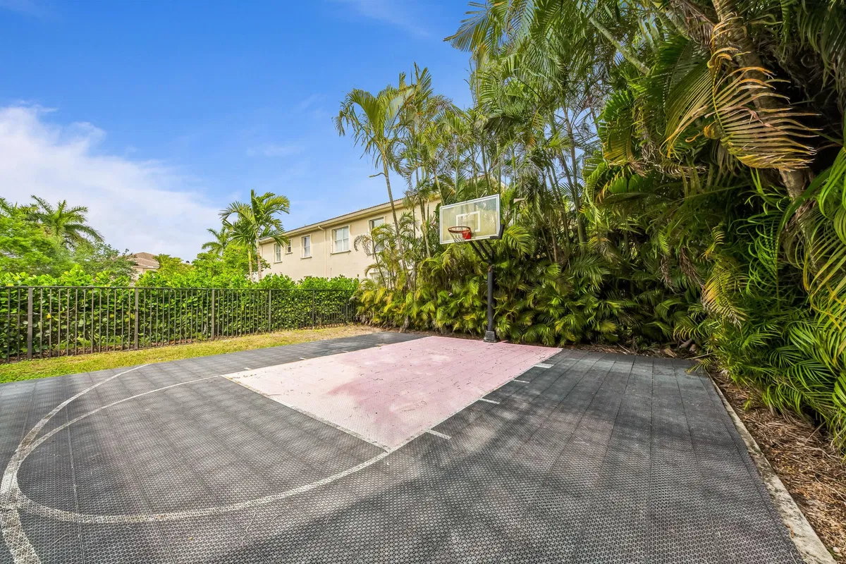 Saturnia Boca Raton Residence photo 37