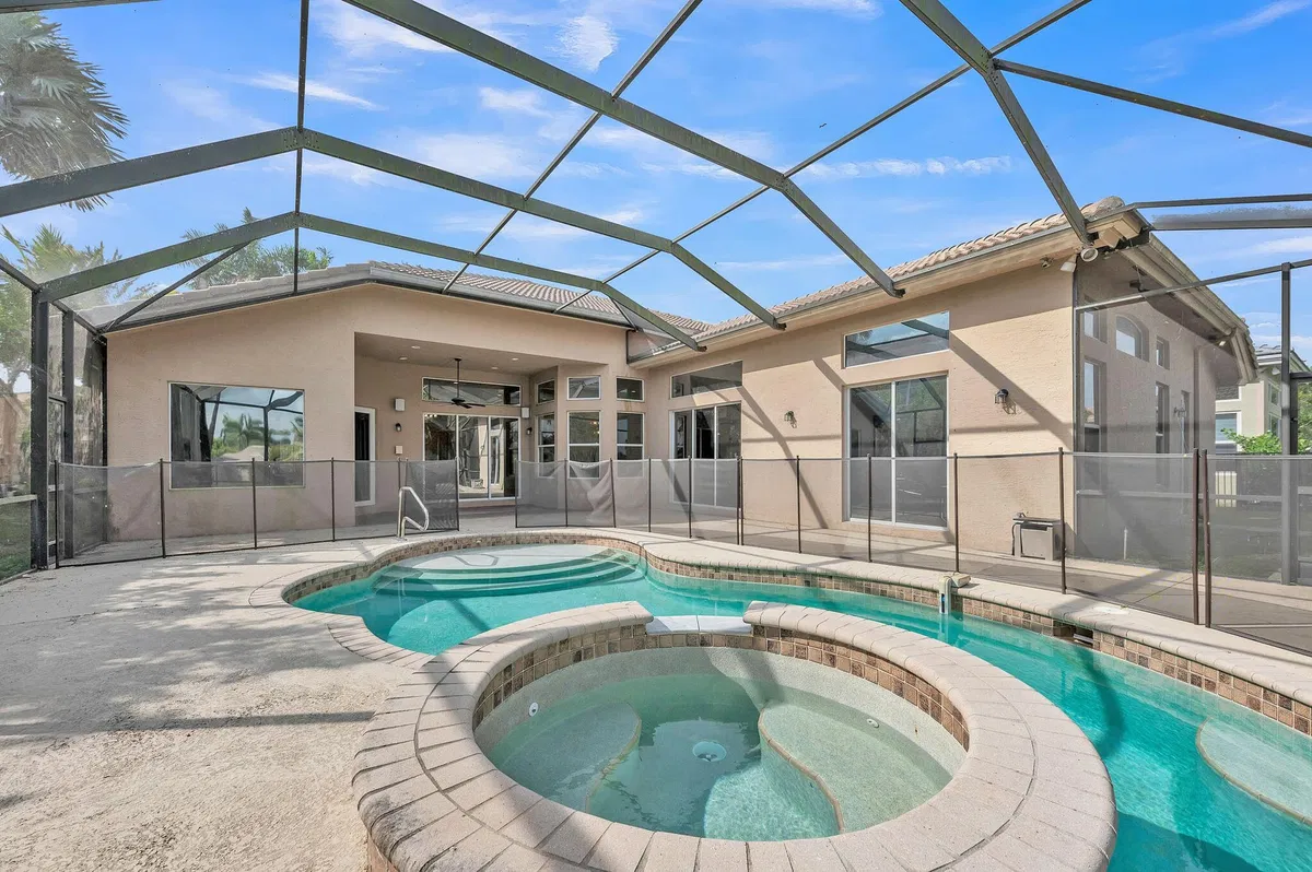 Saturnia Boca Raton Residence photo 40