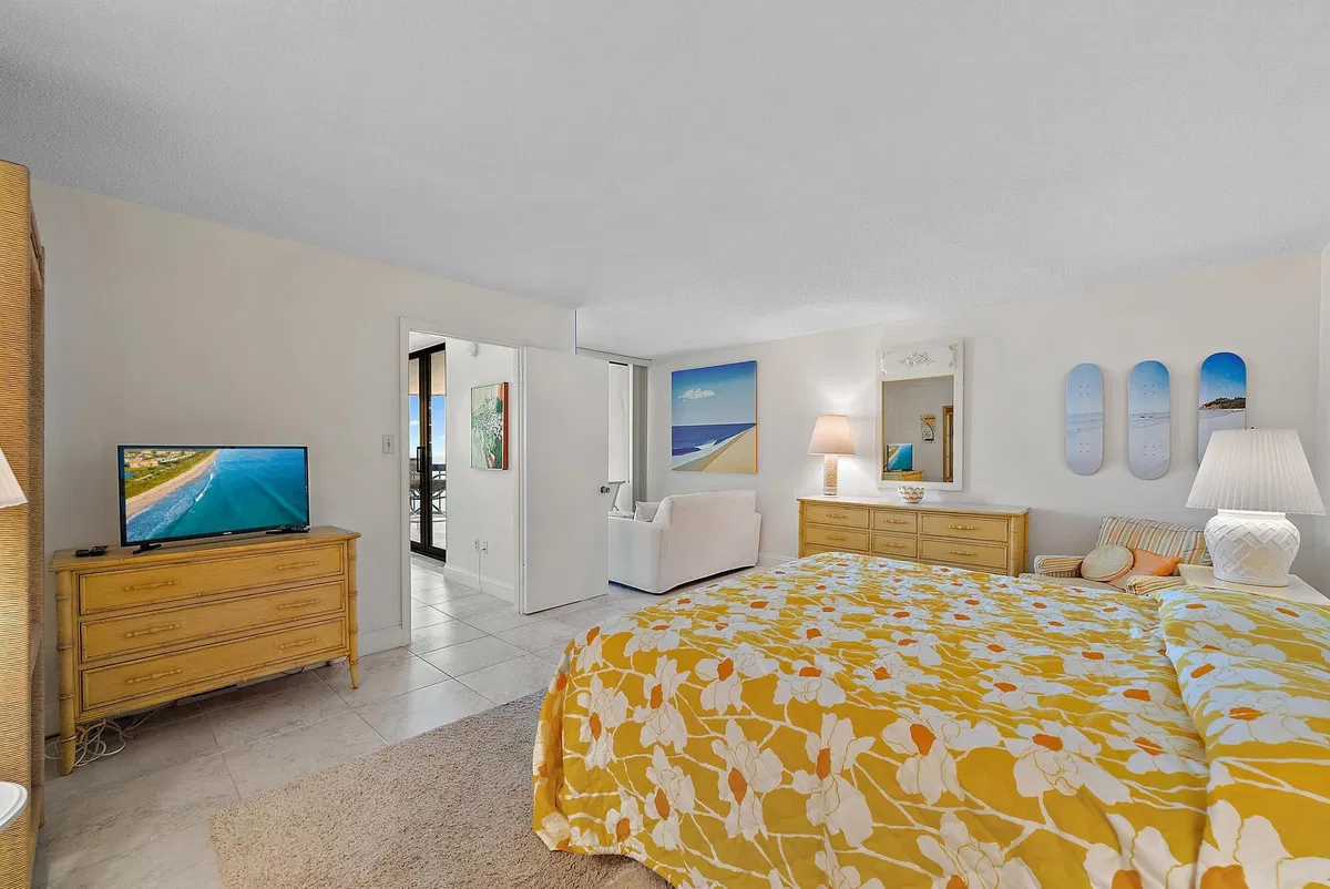 Eastpointe Singer Island Unit 12f photo 10