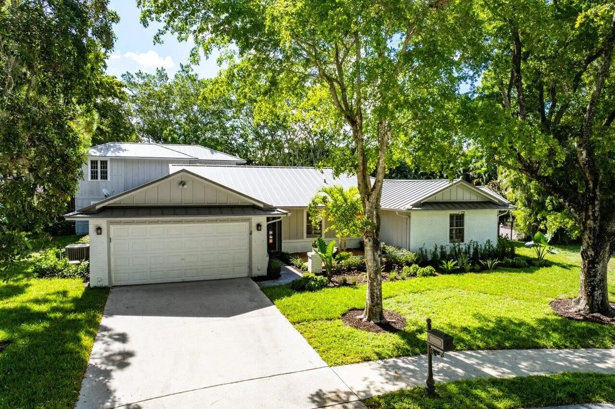 Millpond Boca Raton Residence