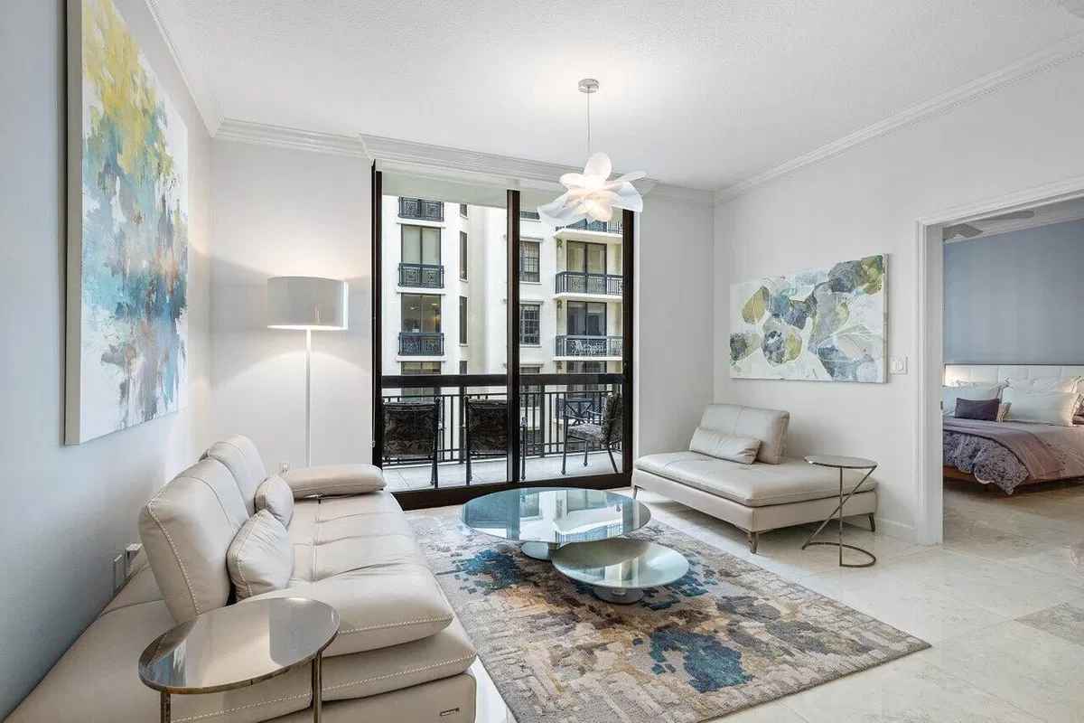 One City Plaza Unit 1012 photo 13