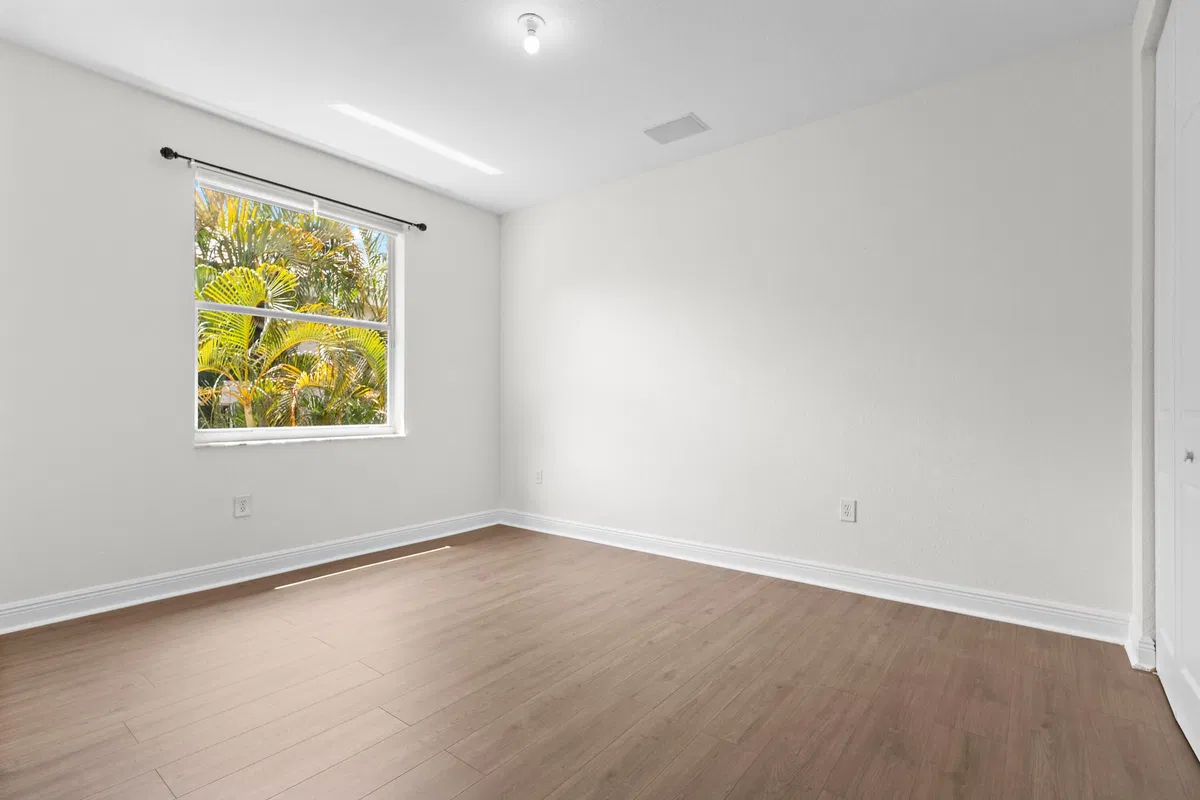 Saturnia Boca Raton Residence photo 25