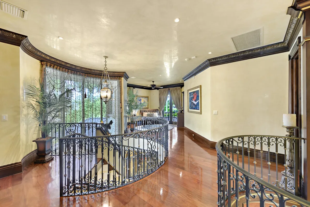 St. Andrews Country Club Residence photo 40