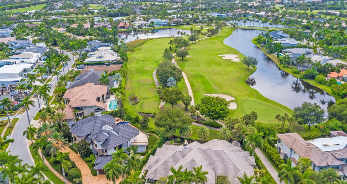 St. Andrews Country Club Residence photo 82