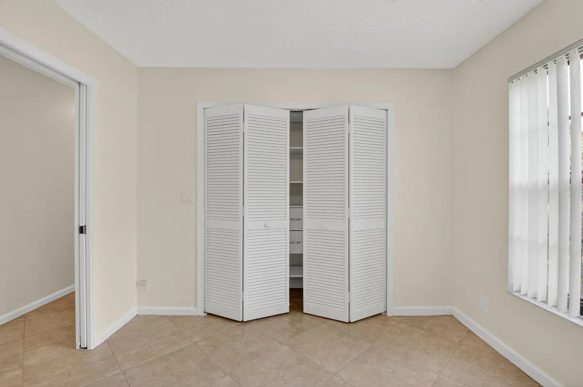 Boca Isles Residence photo 34
