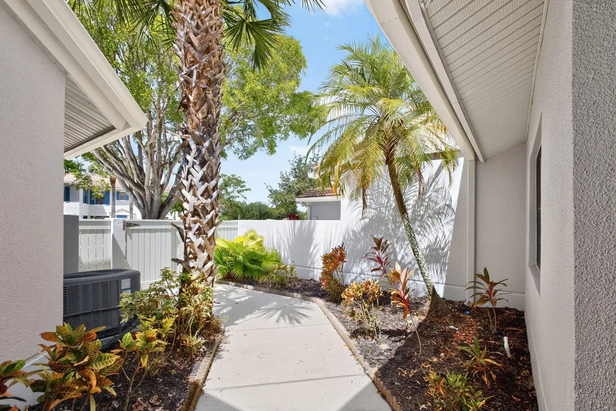 PGA National Palm Beach Gardens Residence photo 7