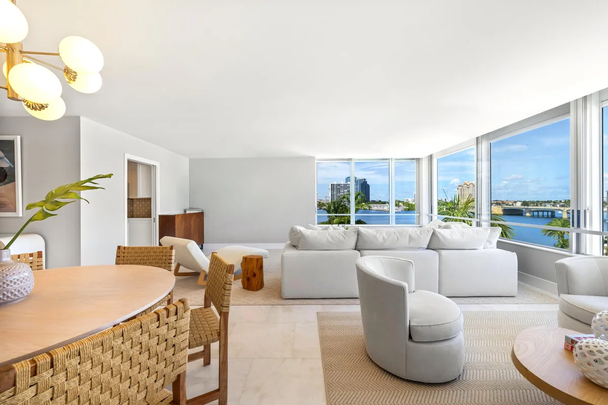 Palm Beach Towers, Palm Beach Unit 510/511 B