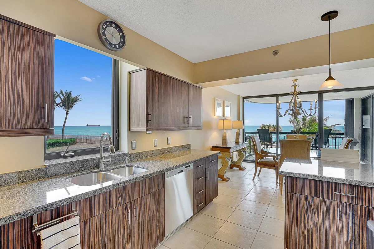 Eastpointe Singer Island Unit 2-I