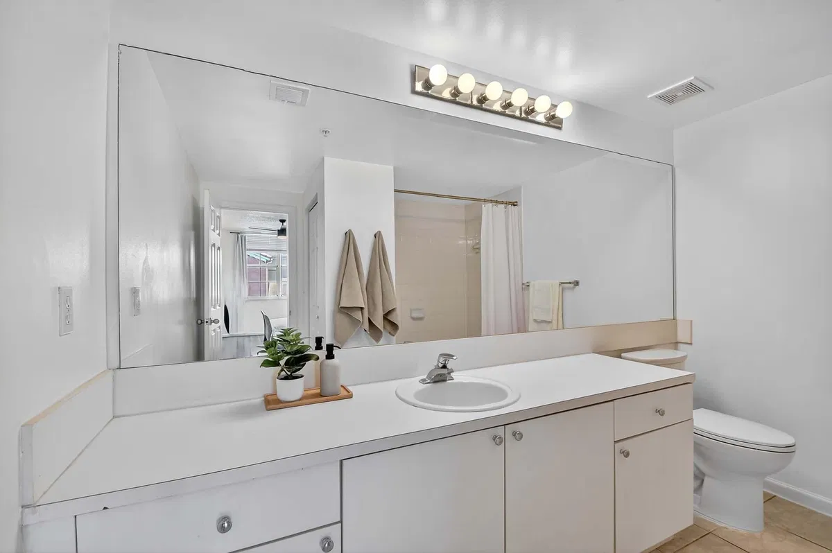  Unit 206 photo 25