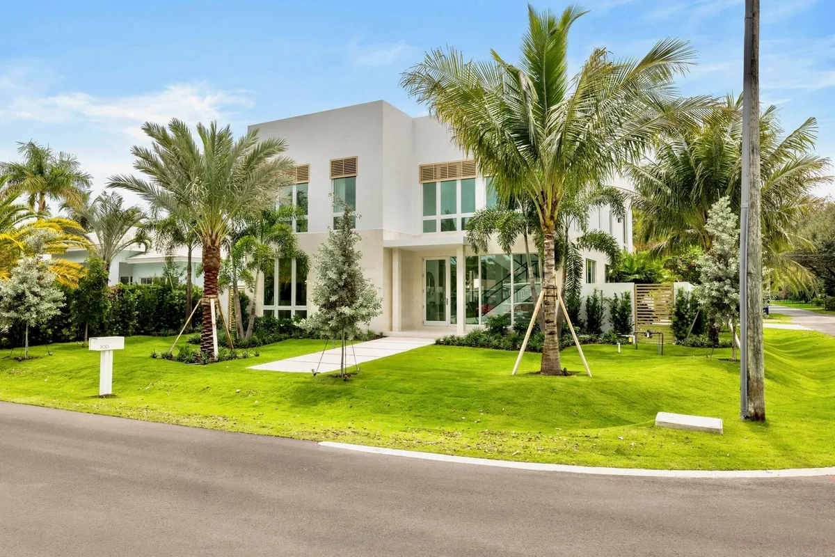 Palm Trail Delray Beach Residence