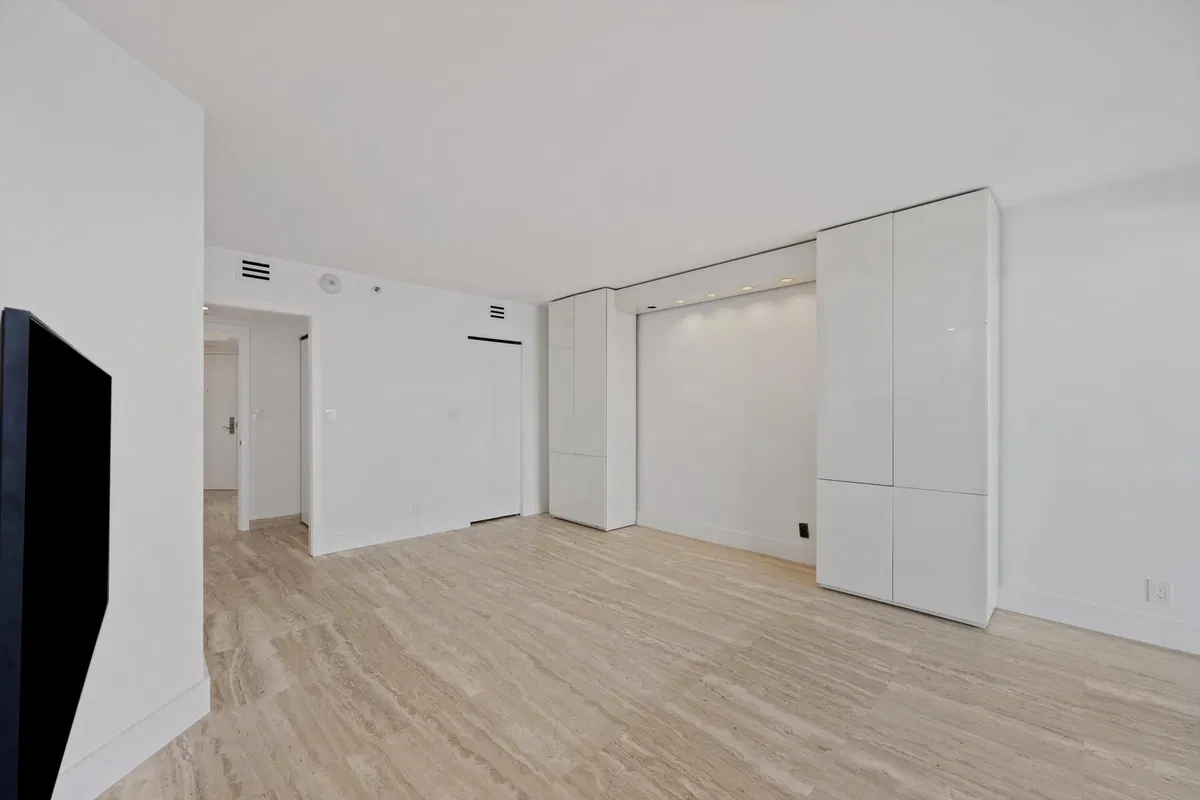 The Enclave Unit 601n photo 22