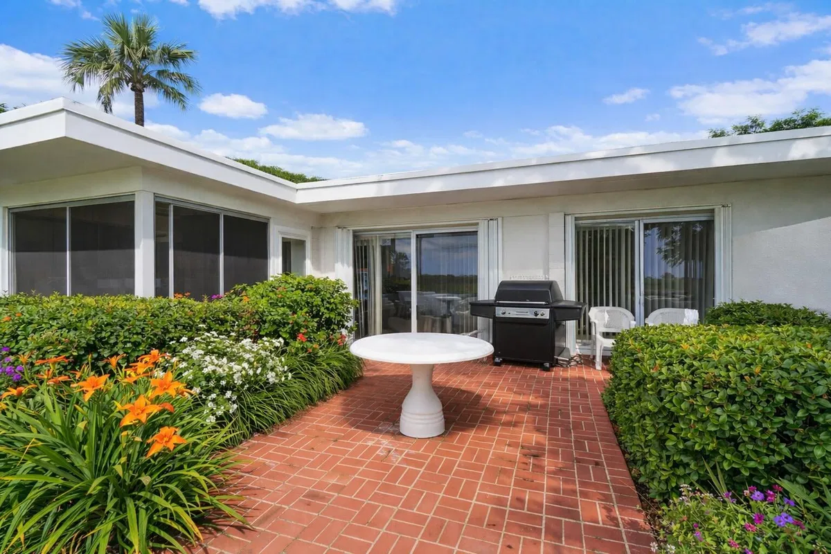 Singer Island Residence photo 7