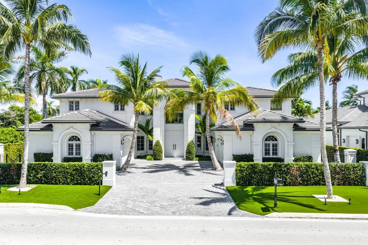 Royal Palm Yacht and Country Club Residence photo 70