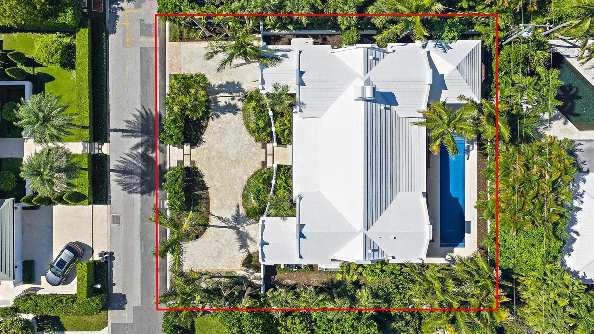 North End Palm Beach Residence photo 49