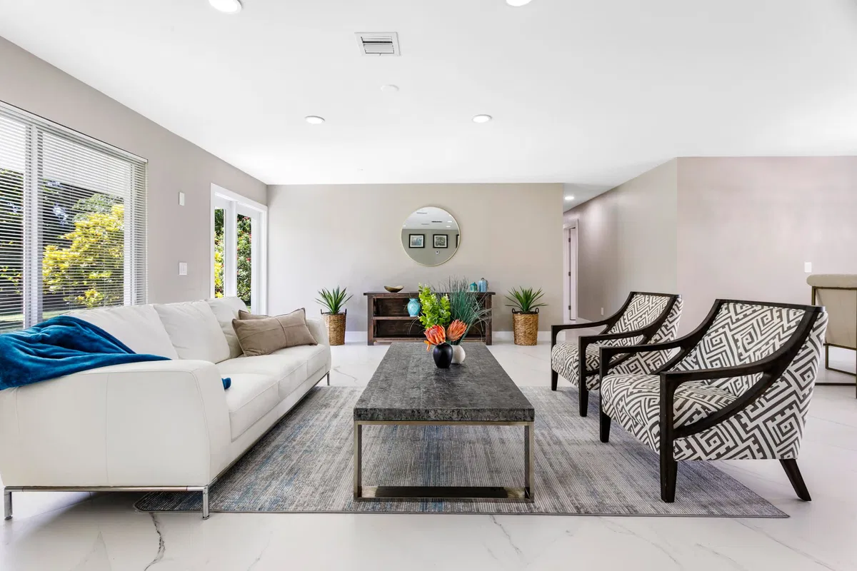  Residence photo 16