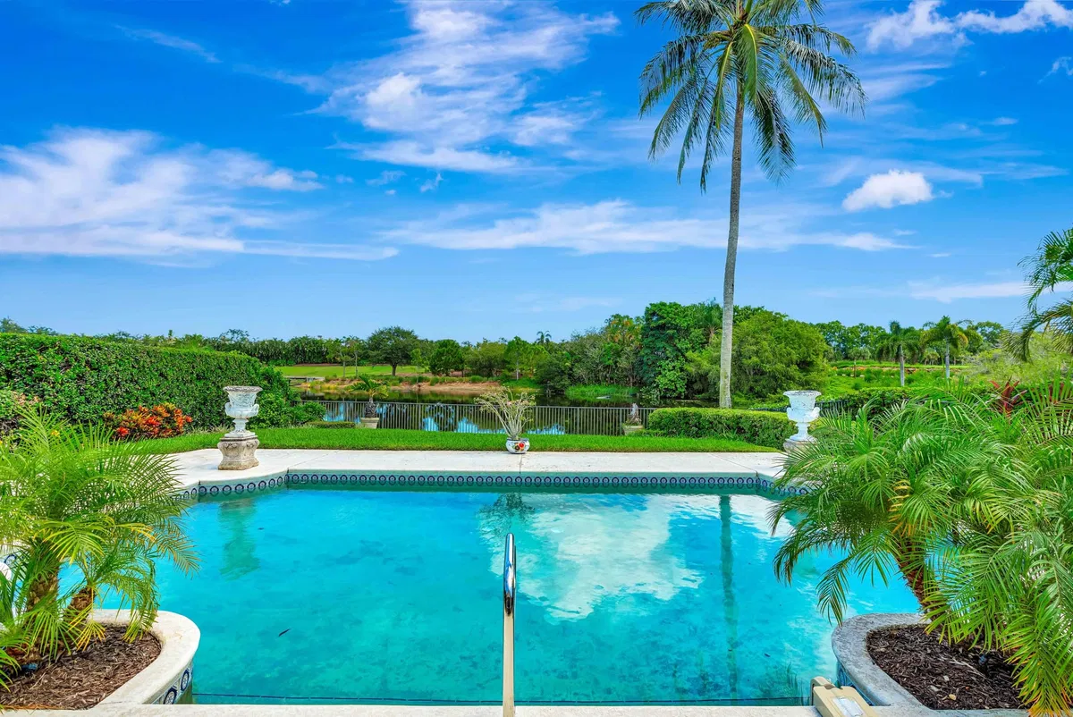Admirals Cove Residence photo 10