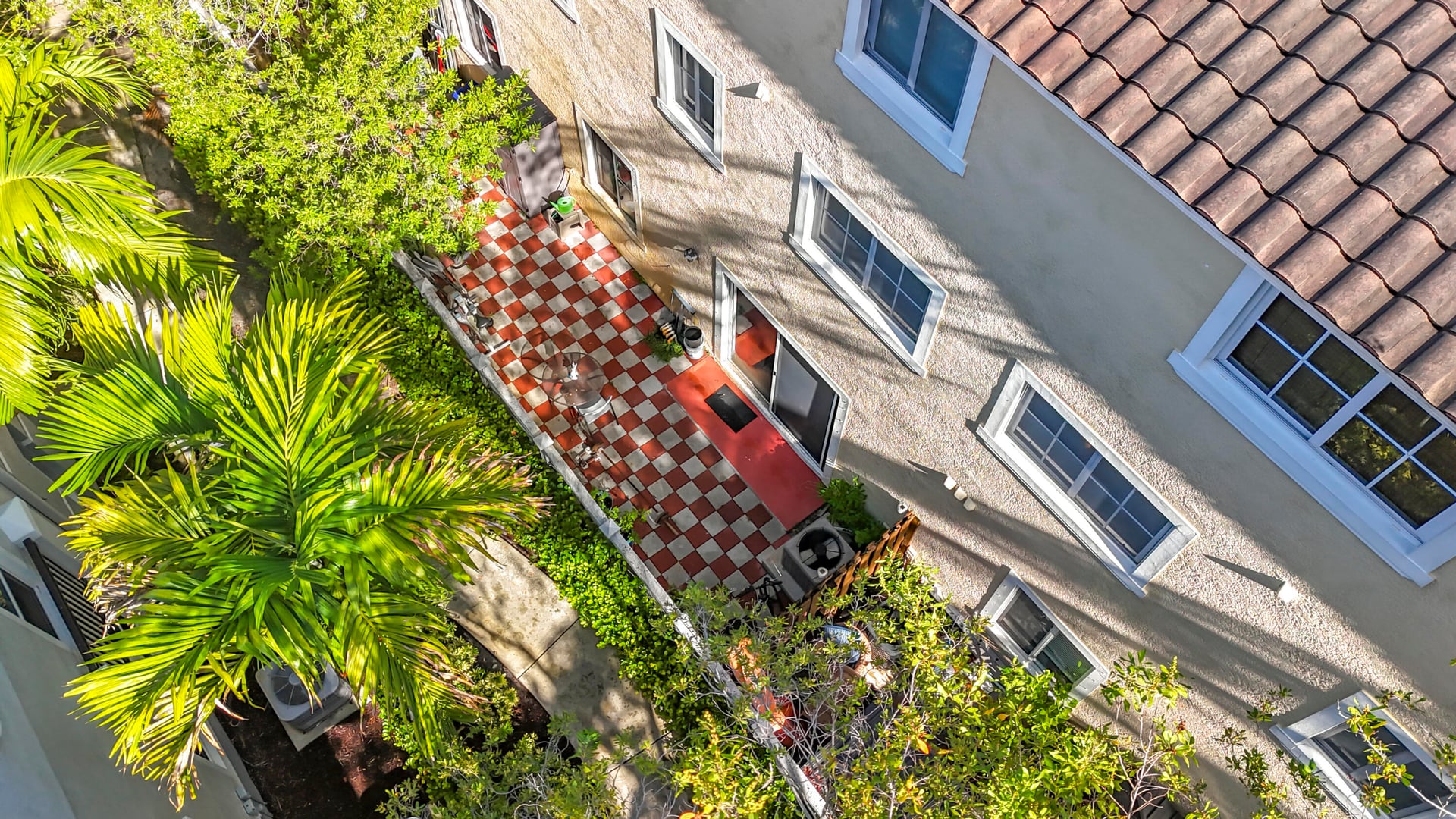 Residence photo 31