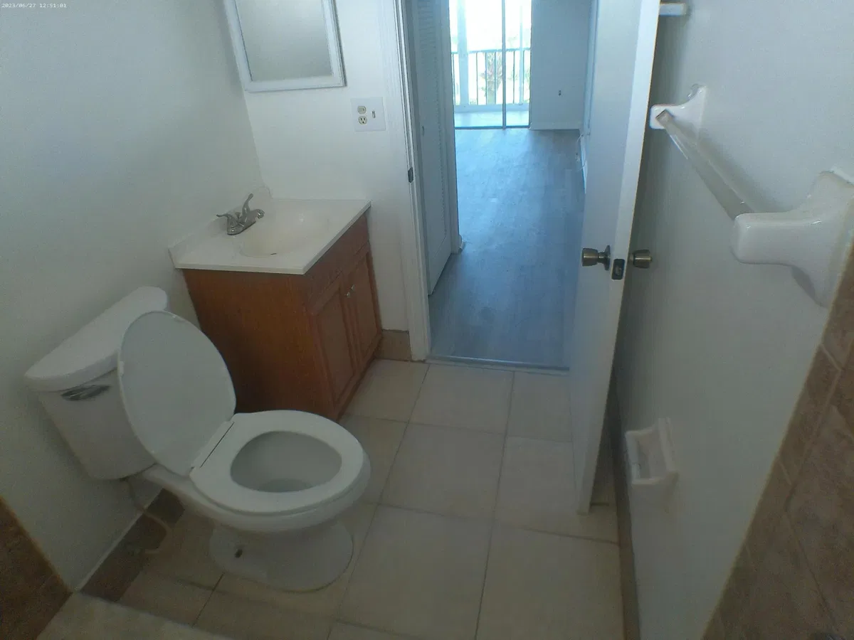 Unit 1434 photo 61