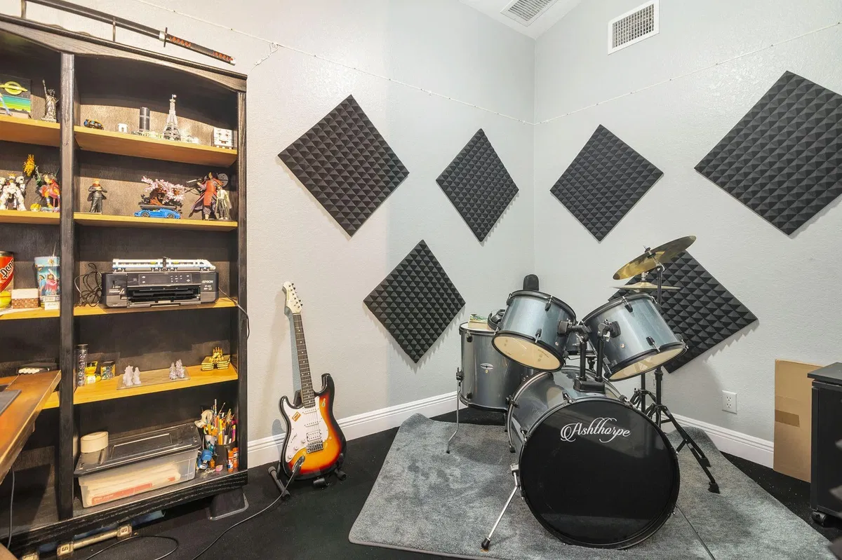 Residence photo 37