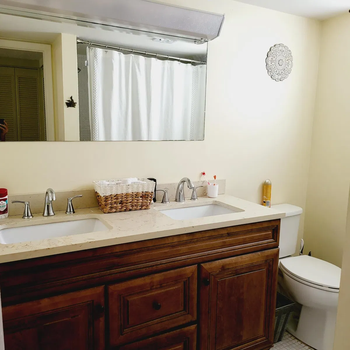 Unit 200 photo 7