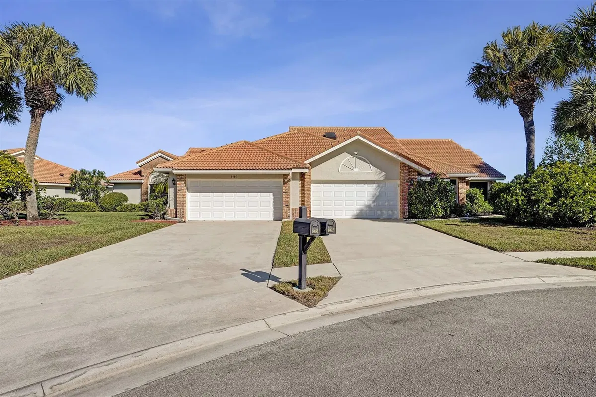 Residence photo 31