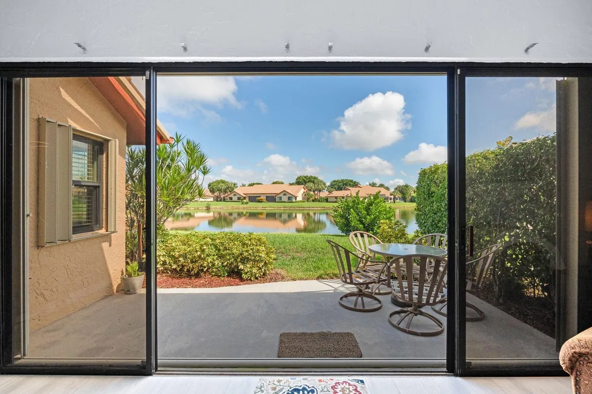 Residence photo 34