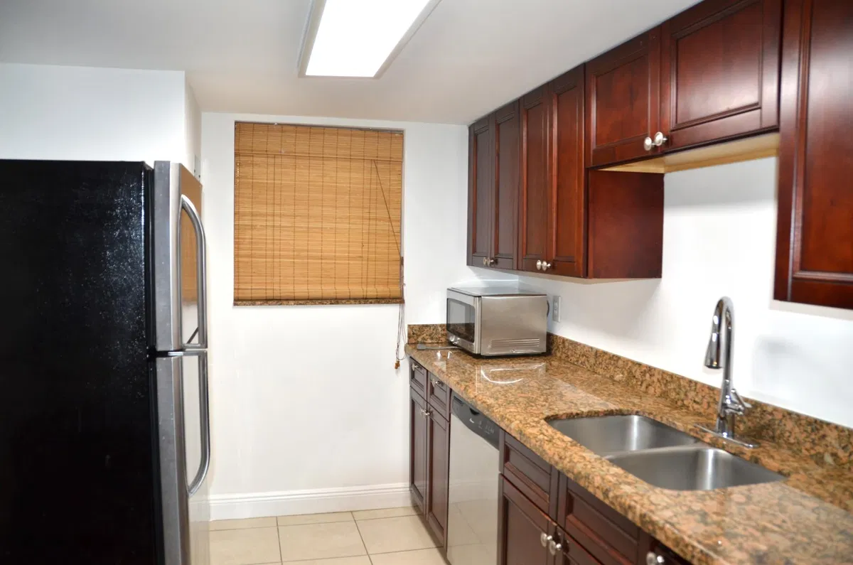 Boca Raton Unit 402 photo 7