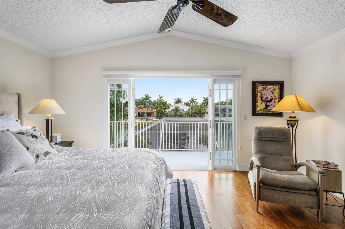Boca Isles Residence photo 28