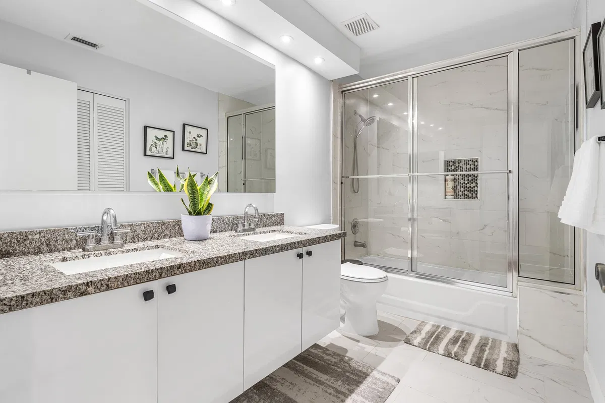 Boca Isles Residence photo 37